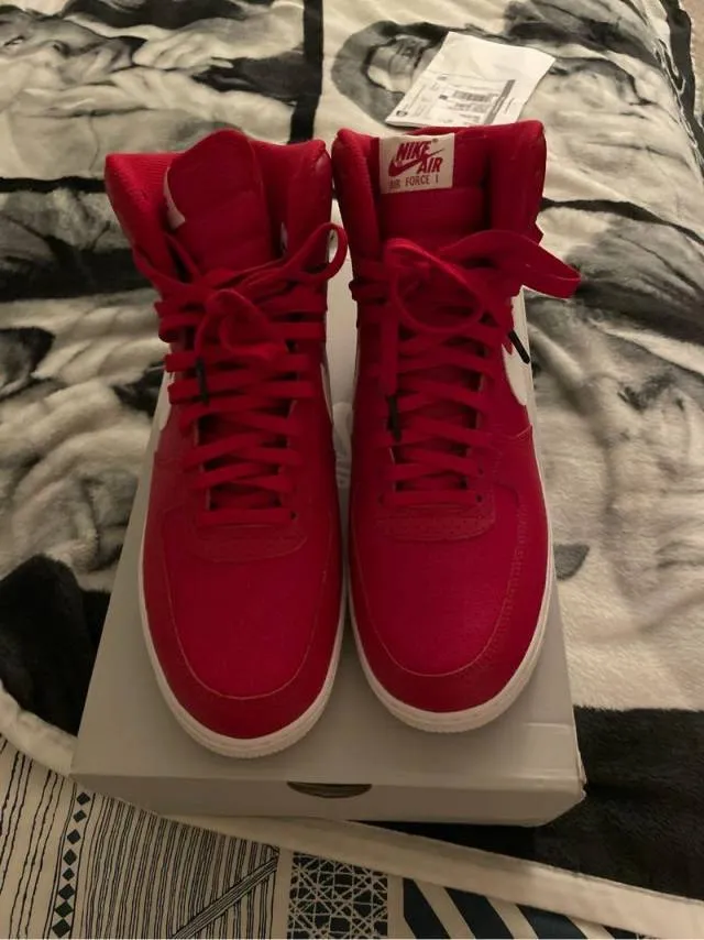 Nike air force 1 high 07 red & black