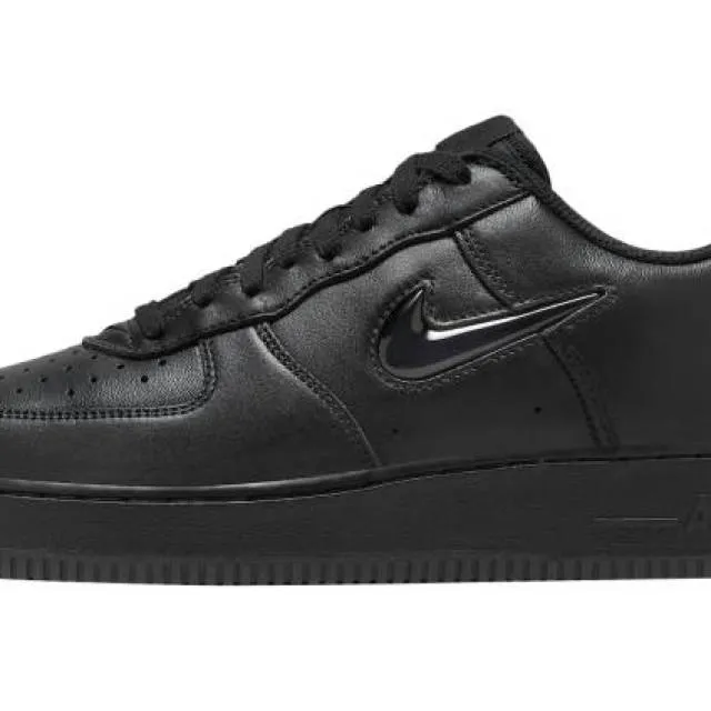 Nike Air Force 1 Low Black Jewel