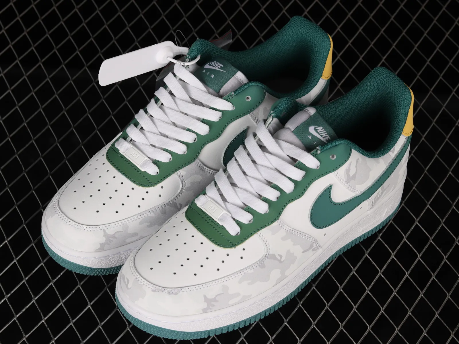 Nike Air Force 1 Low White Dark Green Yellow AF1234-009