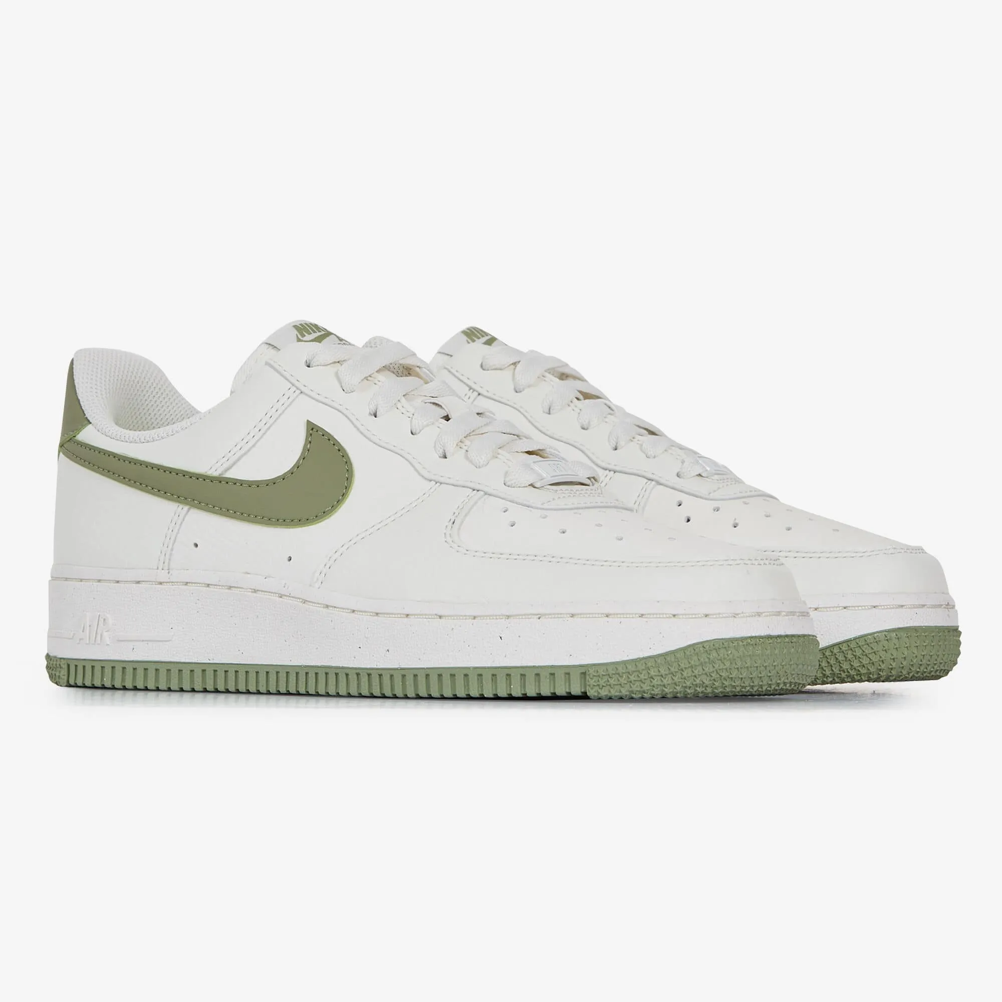 NIKE AIR FORCE 1 LOW