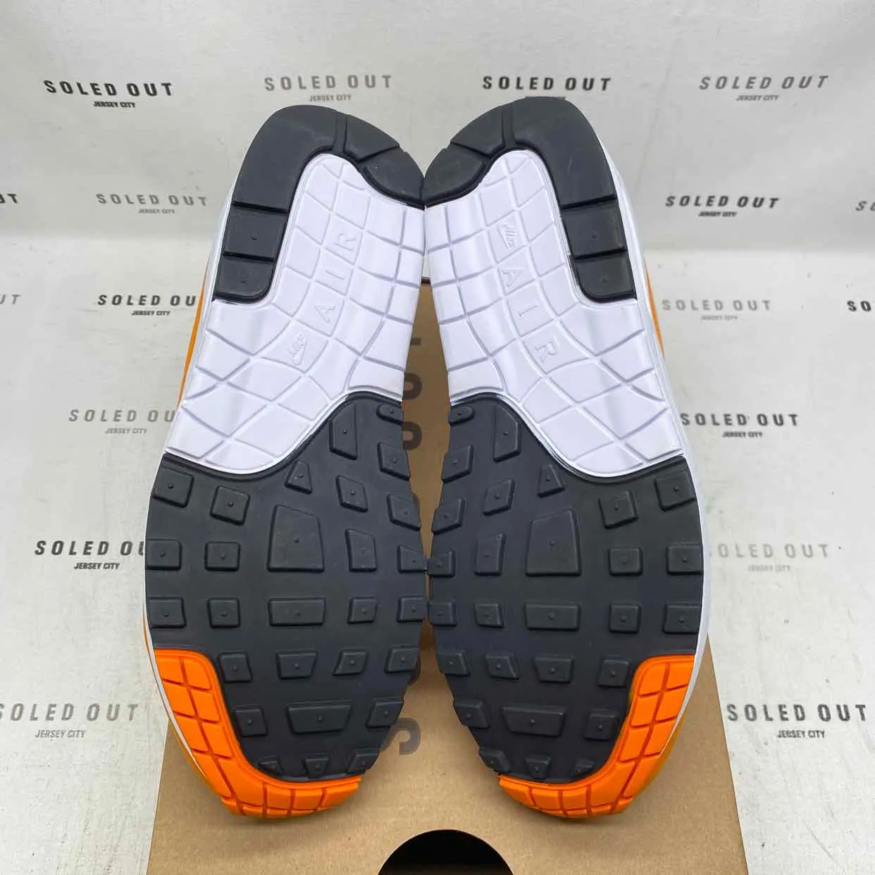 Nike Air Max 1 Anniversary Orange 2020 New Size 9