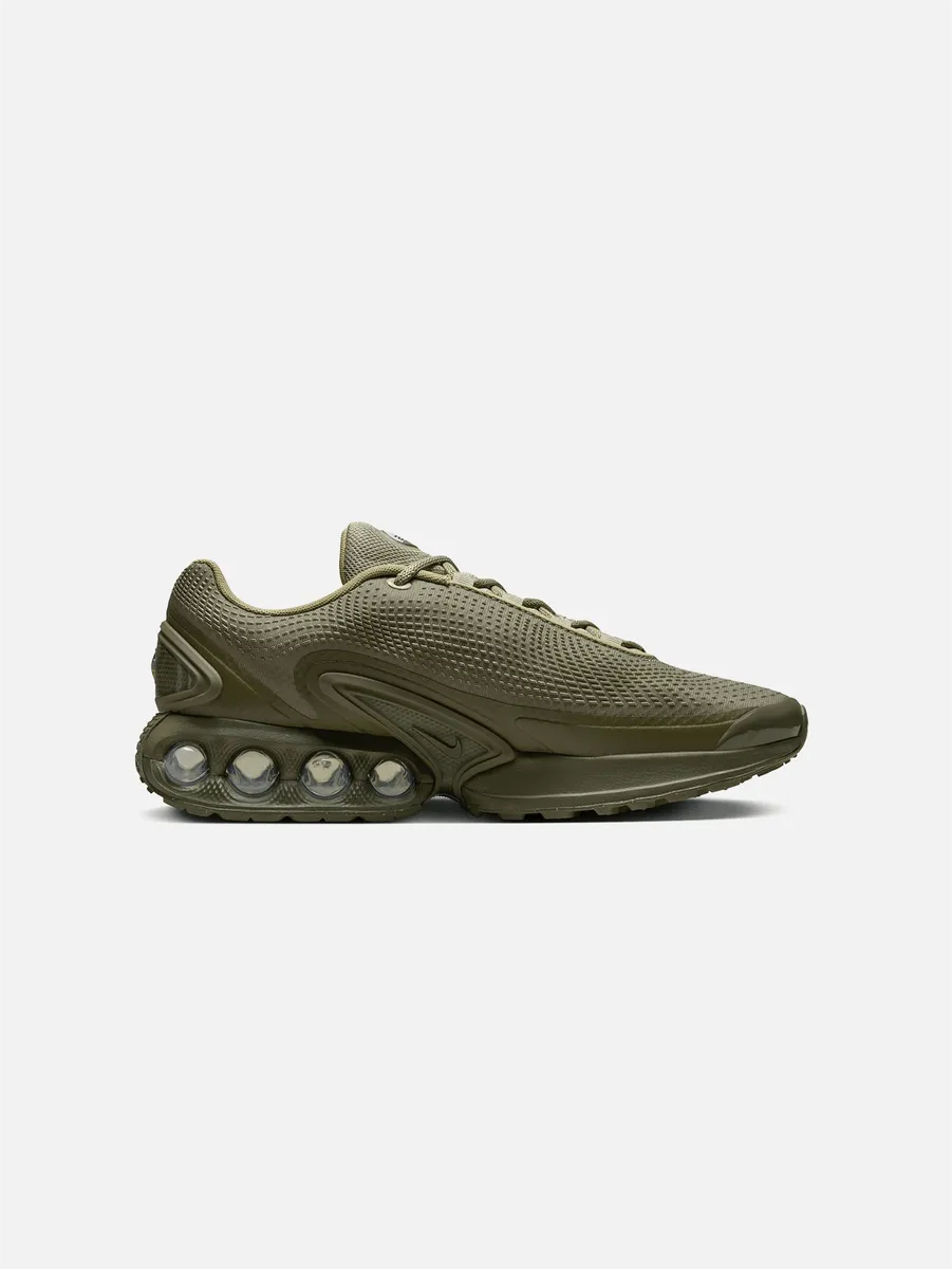 NIKE Air Max DN 