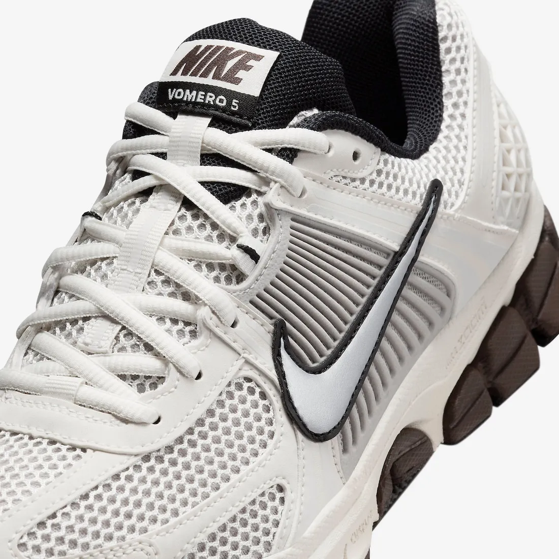 Nike Air Zoom Vomero 5 Phantom Metallic Platinum Light Iron Ore FJ2028-001
