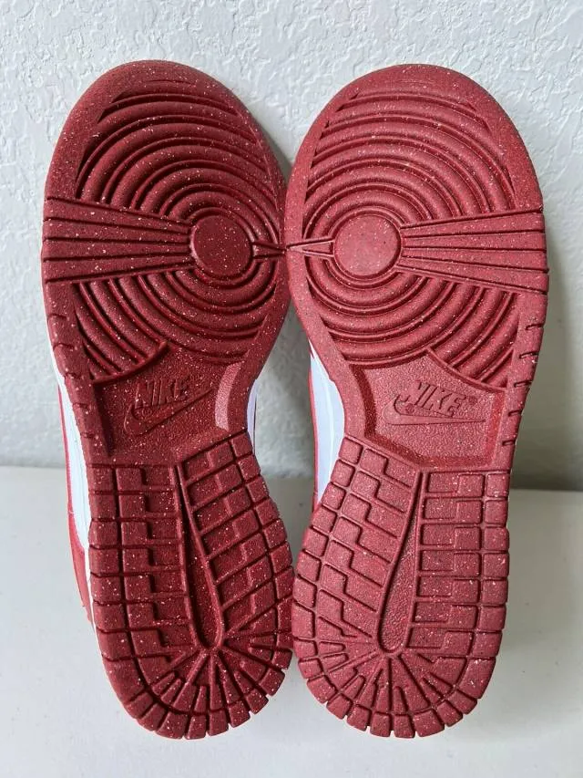 Nike Dunk Low WMNS Next Nature Gym Red
