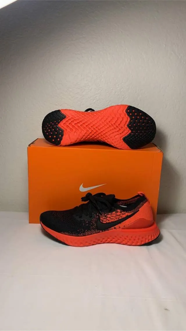 Nike Epic React Flyknit 2