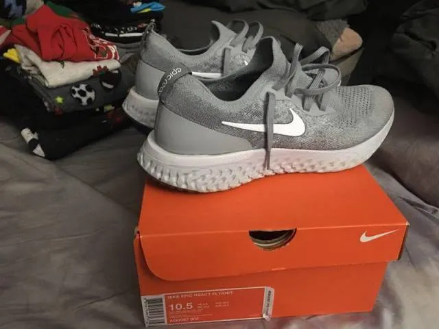 Nike epic react flyknit