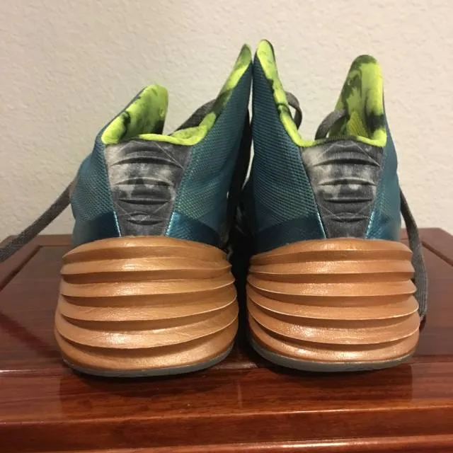 Nike hyperdunk 2013 kyrie irving pe