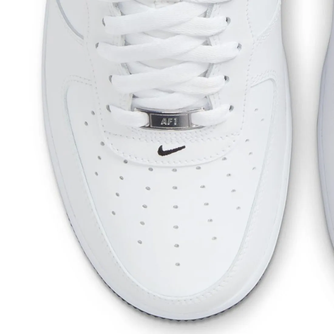 Nike Men Air Force 1 '07 (white / black-white)