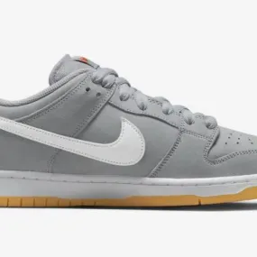 Nike sb dunk low grey gum