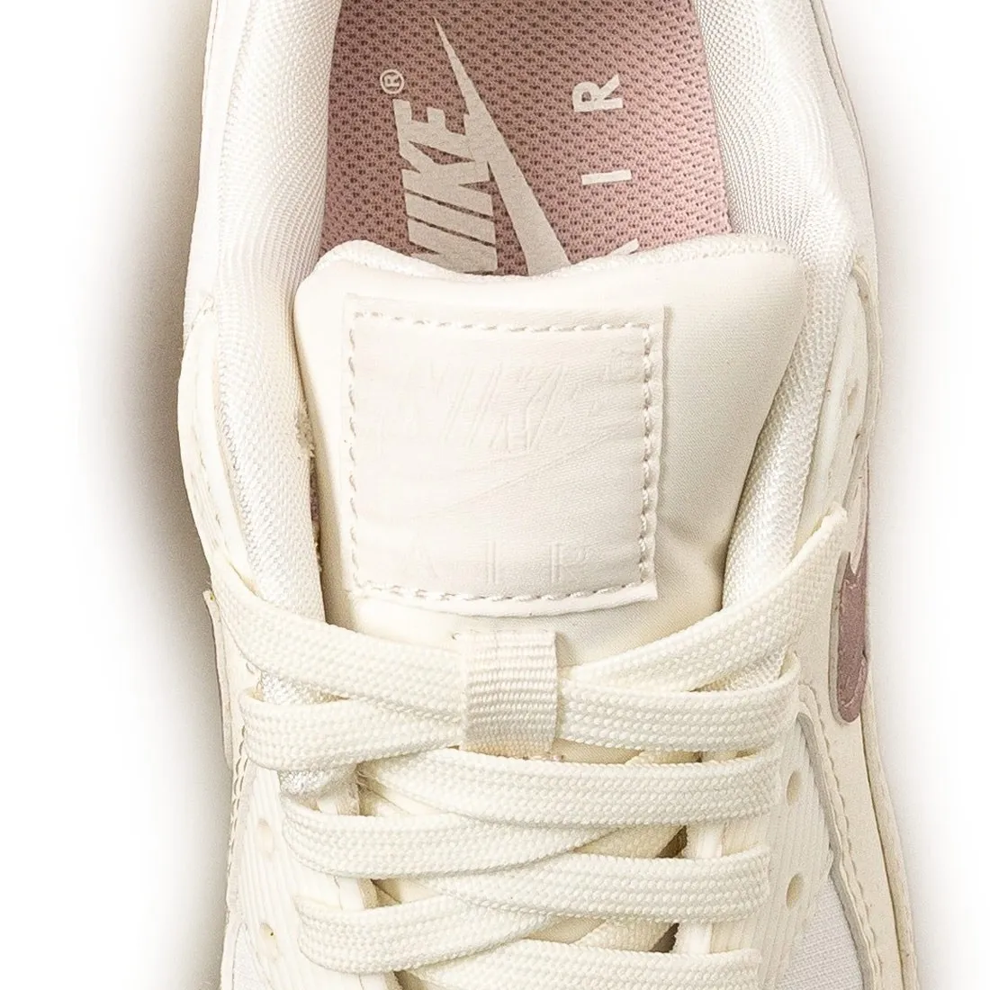 Nike Women Air Max 90 (sail / pink oxford-phantom)