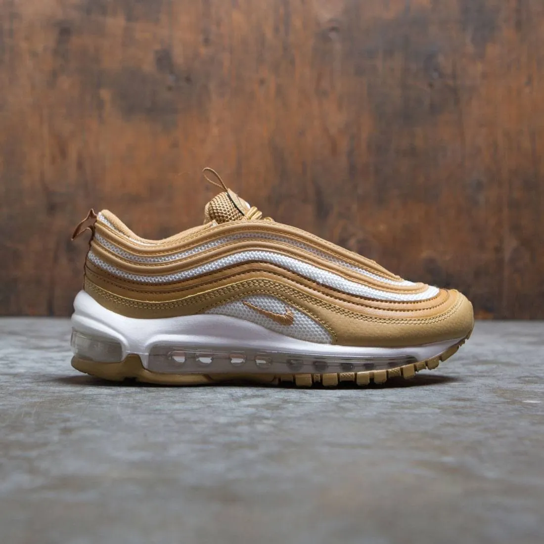 Nike Women Air Max 97 (wheat / wheat-club gold-club gold)
