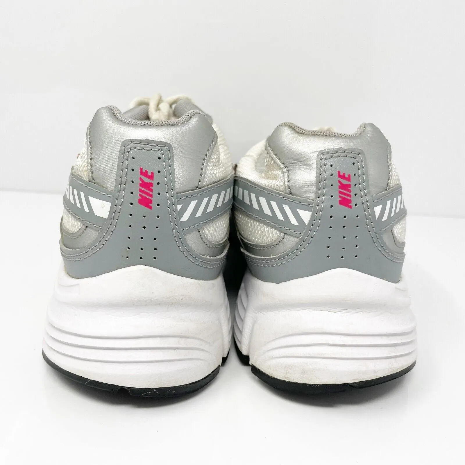 Nike Womens Initiator 394053-101 White Running Shoes Sneakers Size 7.5