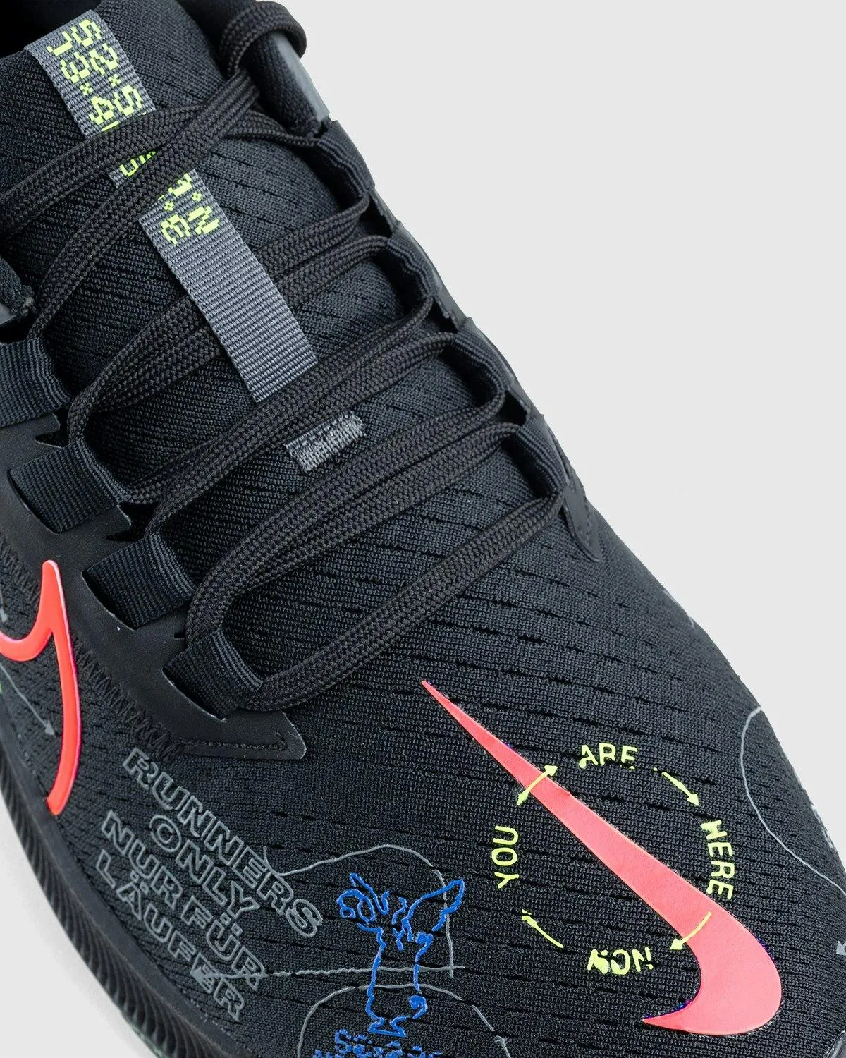 Nike x Highsnobiety – Air Zoom Berlin Pegasus 38 Black | Highsnobiety Shop