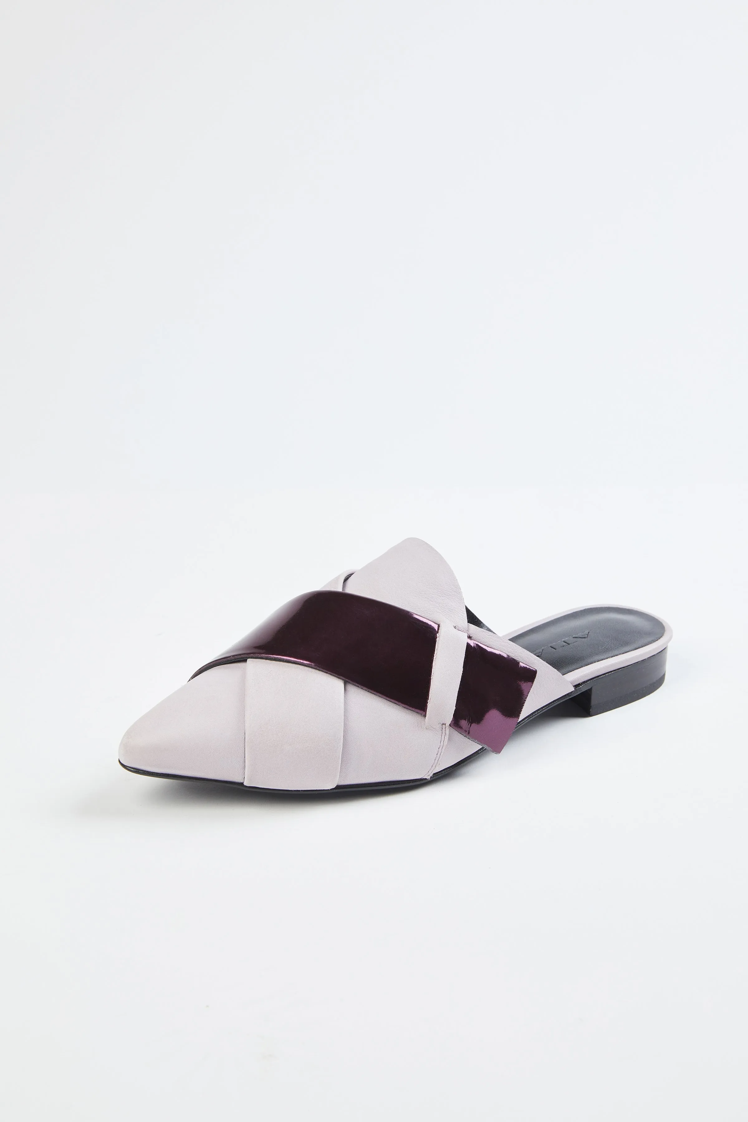 ORIGAMI SLIPPER