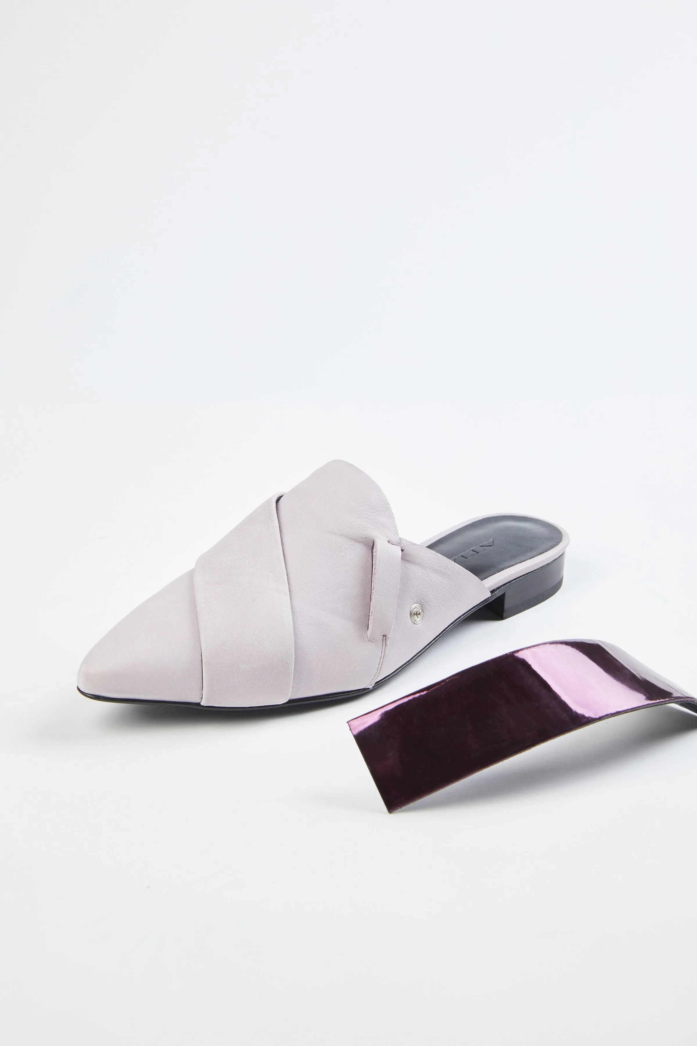 ORIGAMI SLIPPER