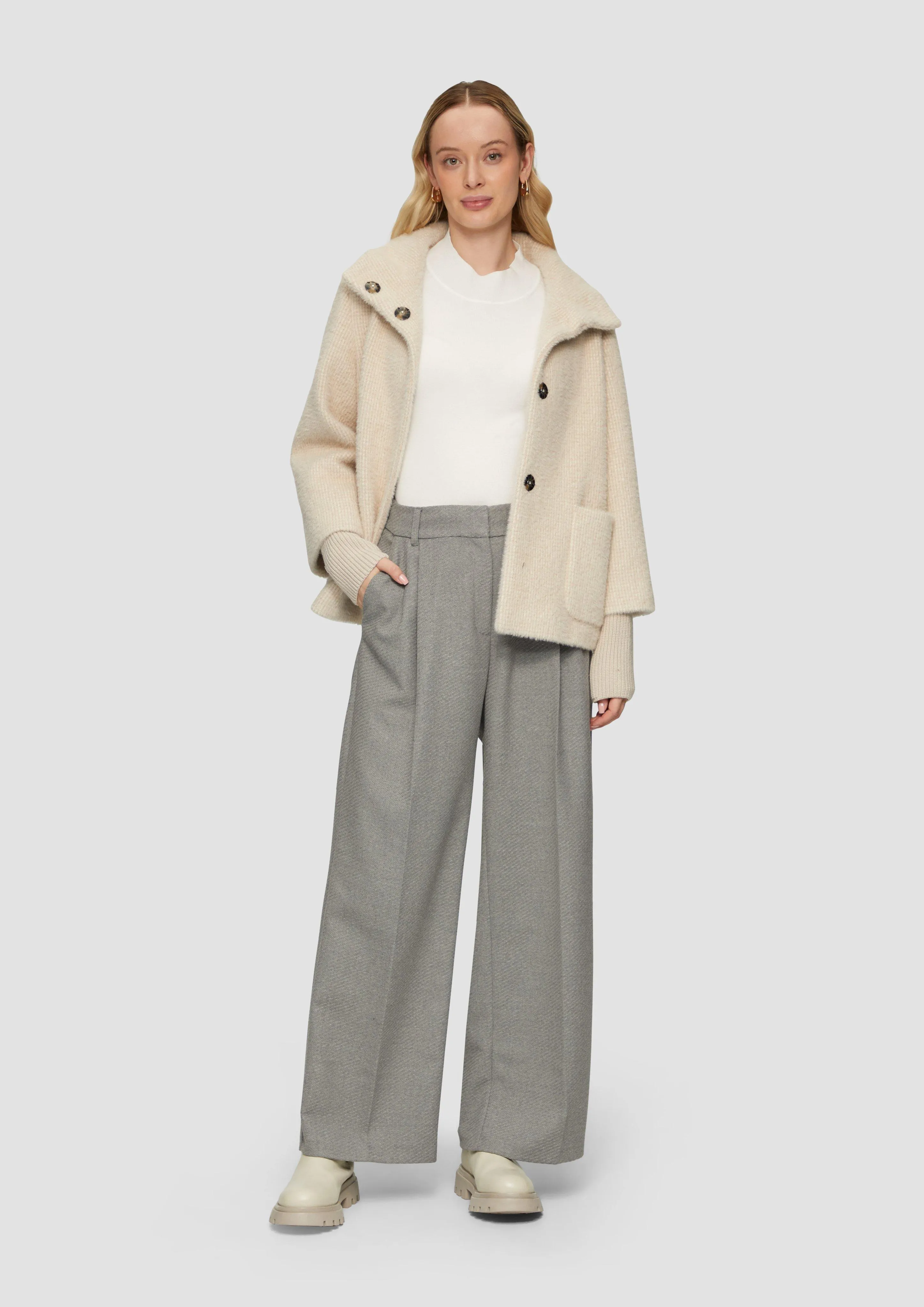 Outdoor jacket