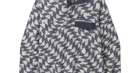 Patagonia W Lightweight Synchchilla Snap-T Fleece Pullover -  at CCW Clothing