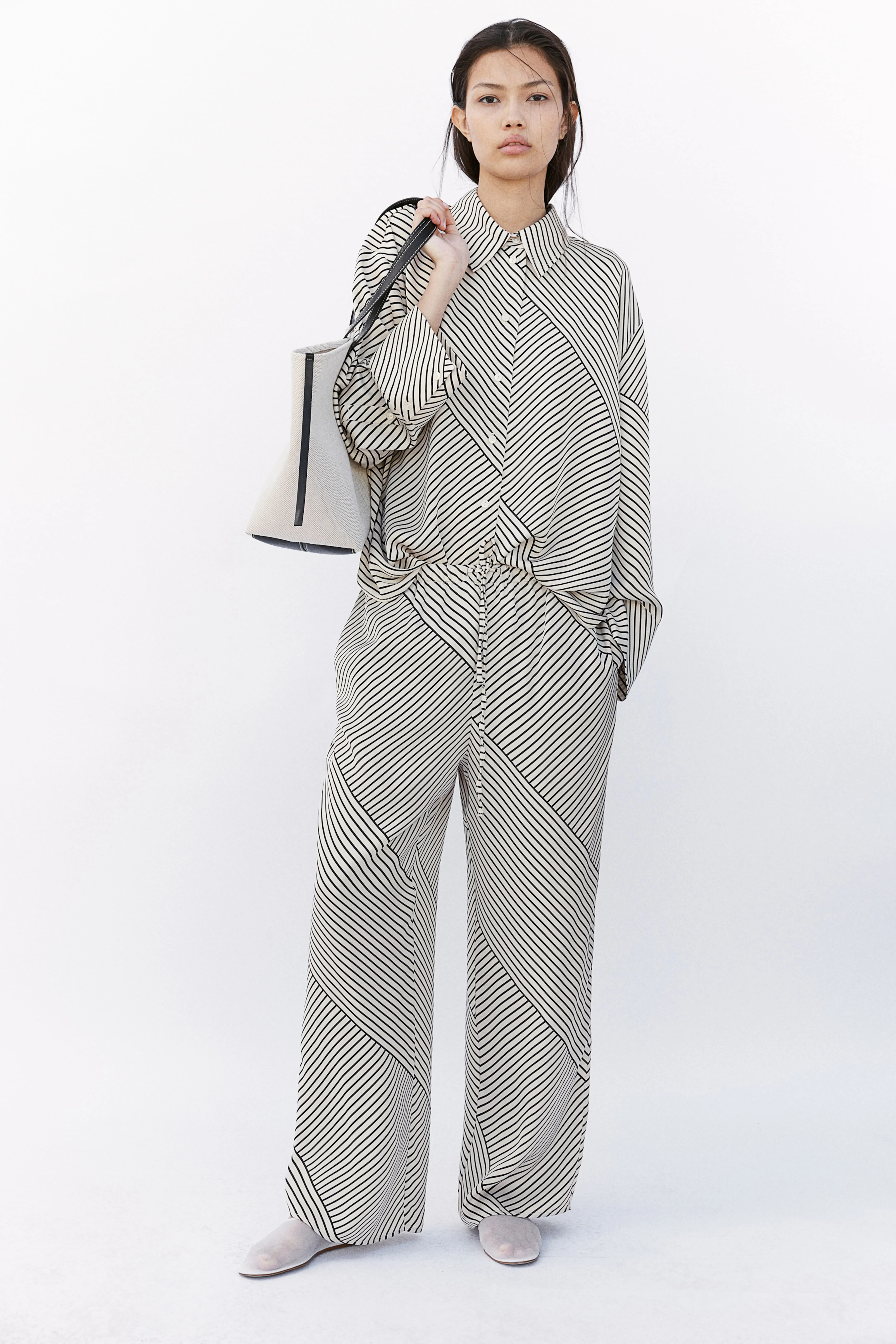 Pull-on trousers - High waist - Long - Cream/Striped - Ladies | H&M GB