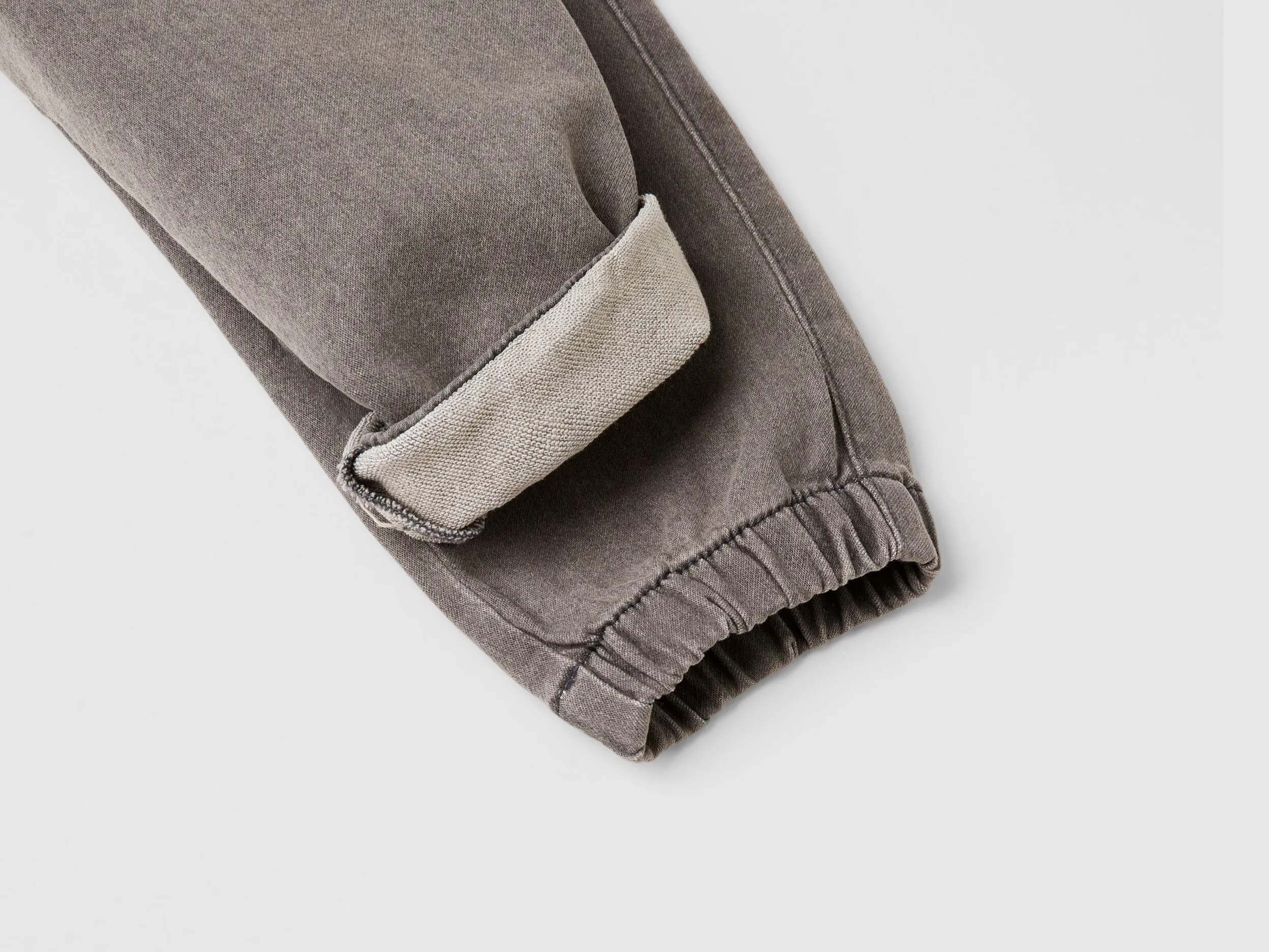 "Eco-Recycle" denim joggers - Black | Benetton