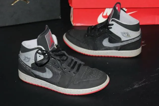 Rare Nike Jordan 1 Retro 89 Black Cement 599873-003 SZ 1...