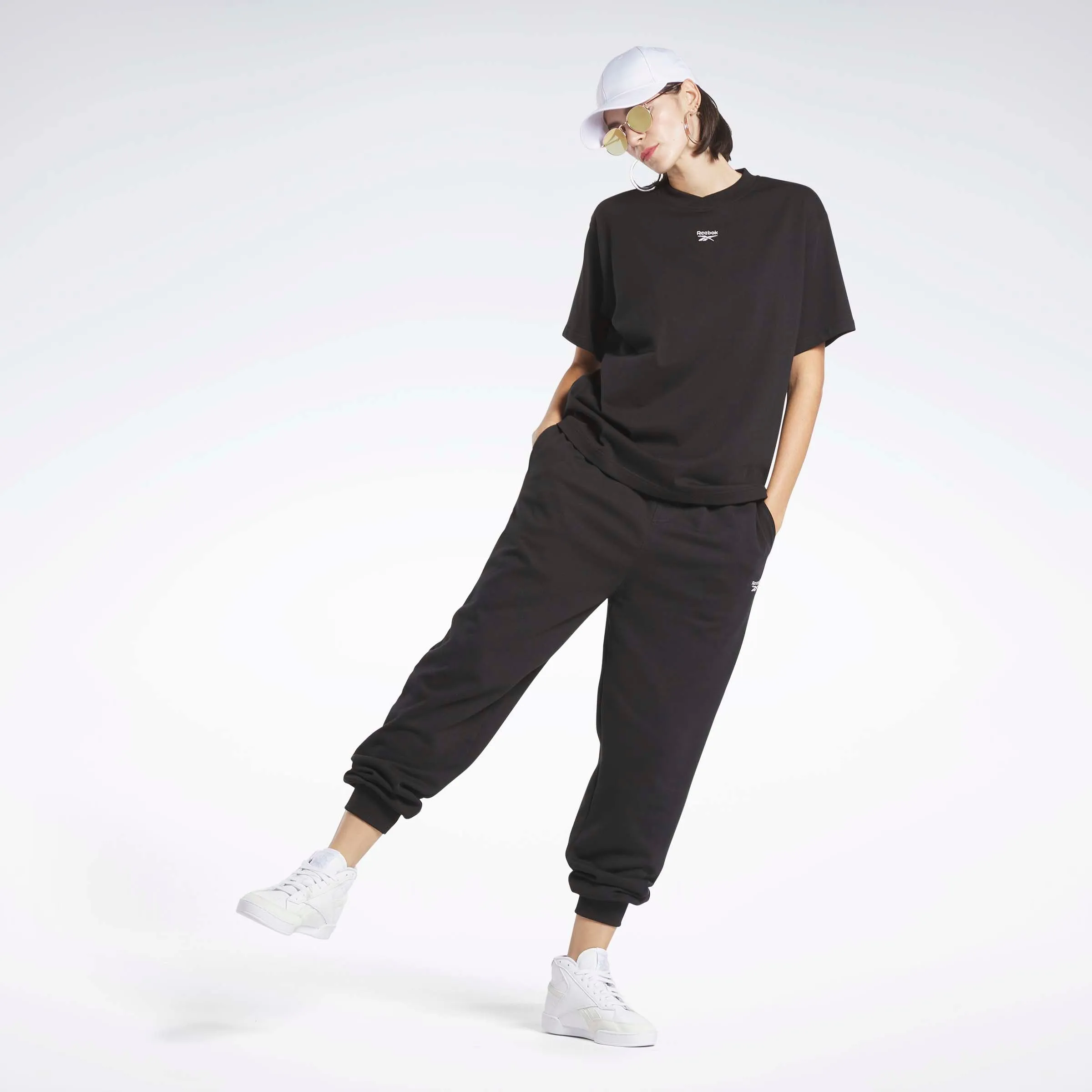 Reebok Classics Relaxed Fit T-Shirt Black