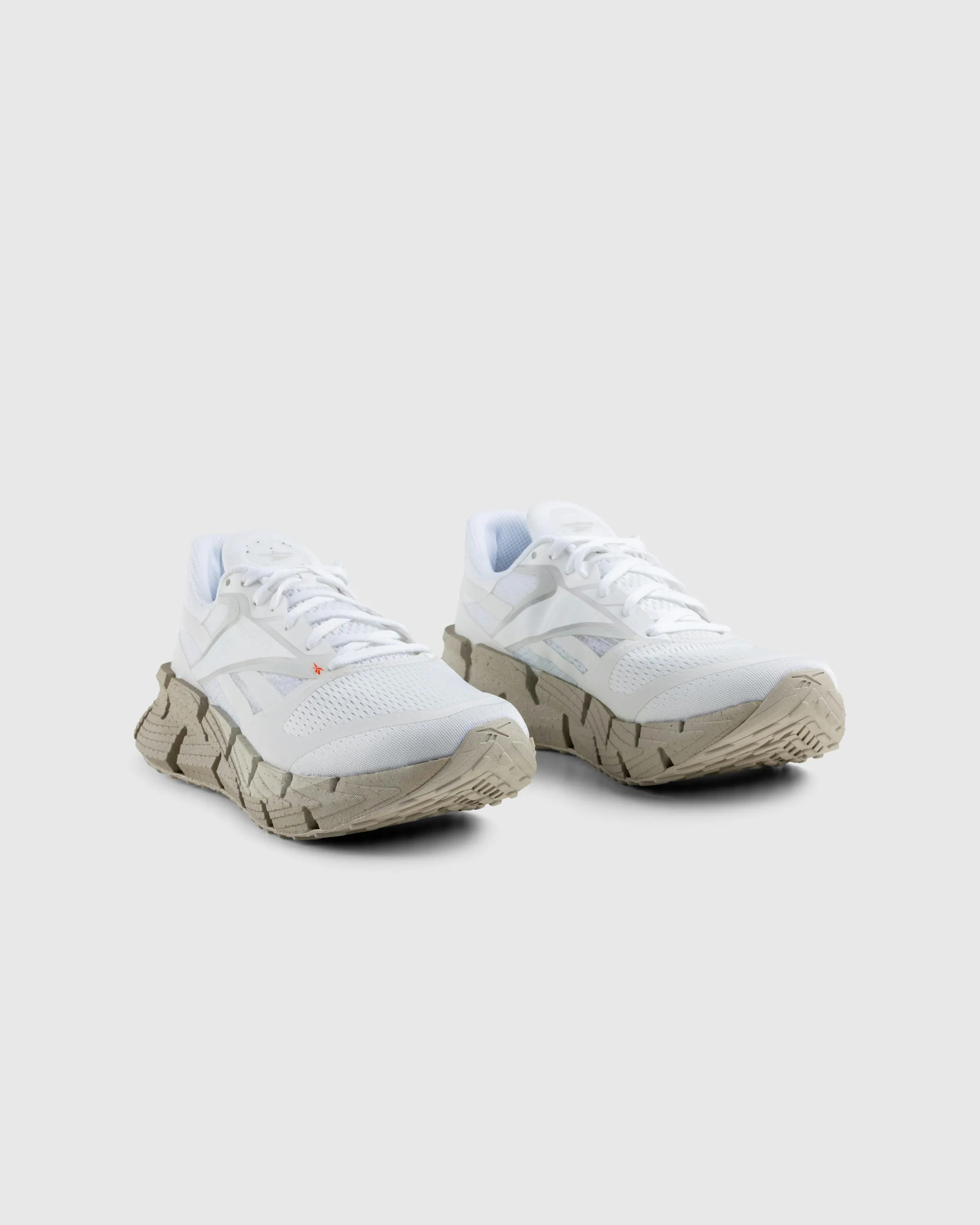 Reebok – FloatZig White | Highsnobiety Shop