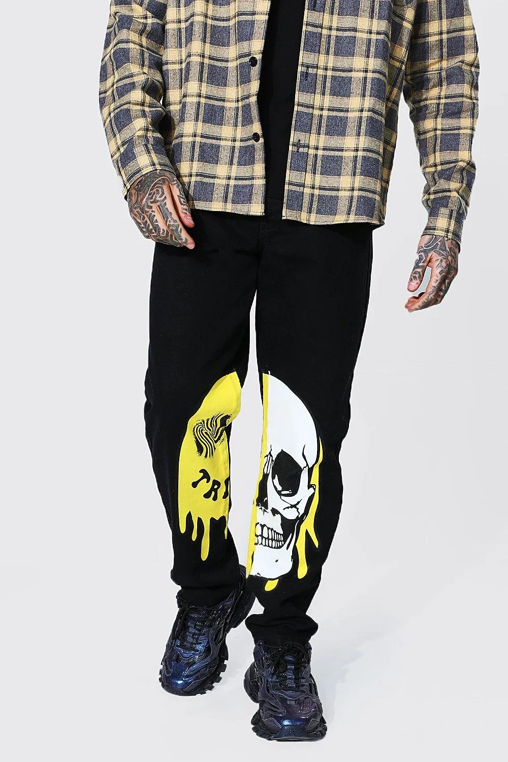 Relaxed Fit Rigid Trippy Skull Print Jeans | boohooMAN UK