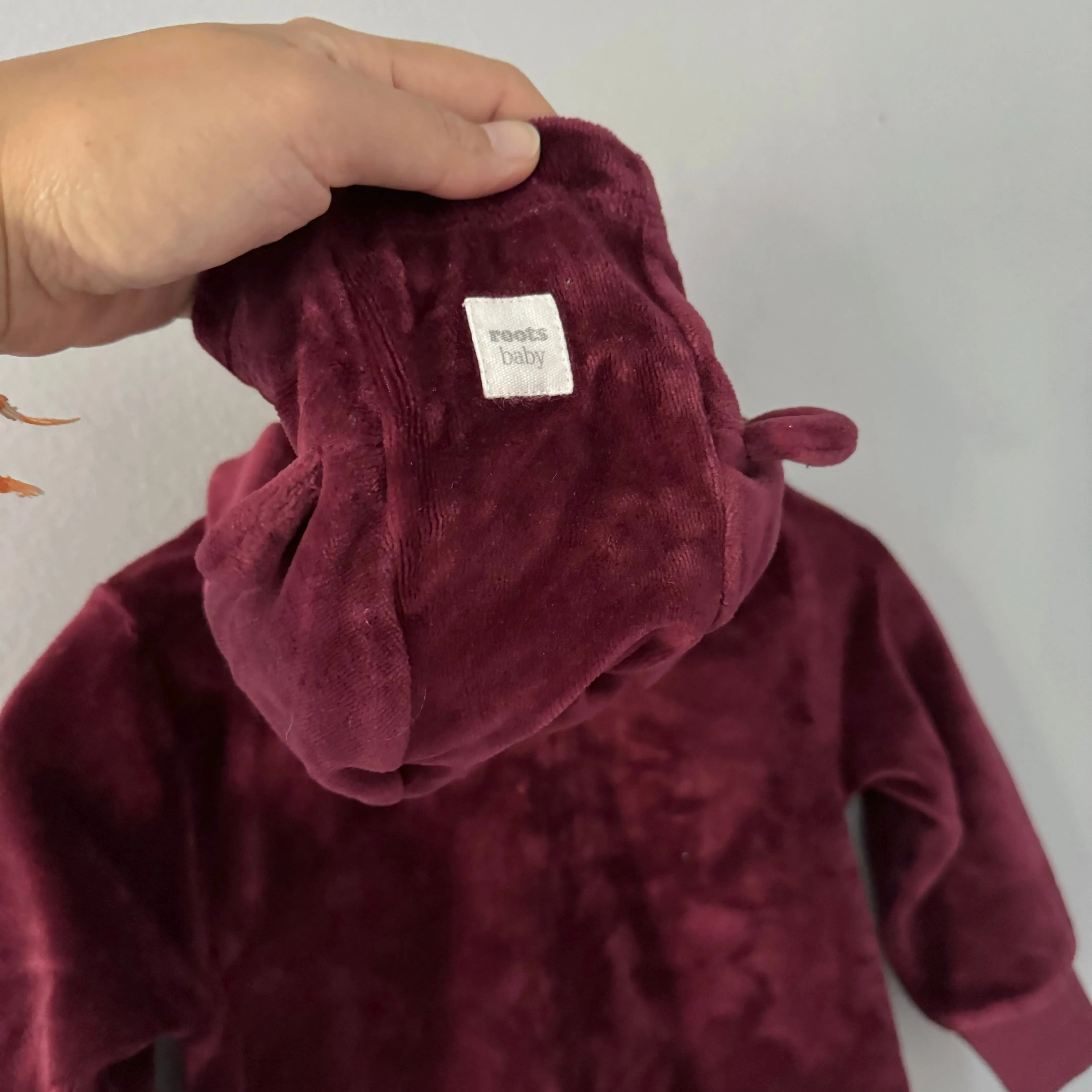 Roots / Burgundy velour romper / 6-12M