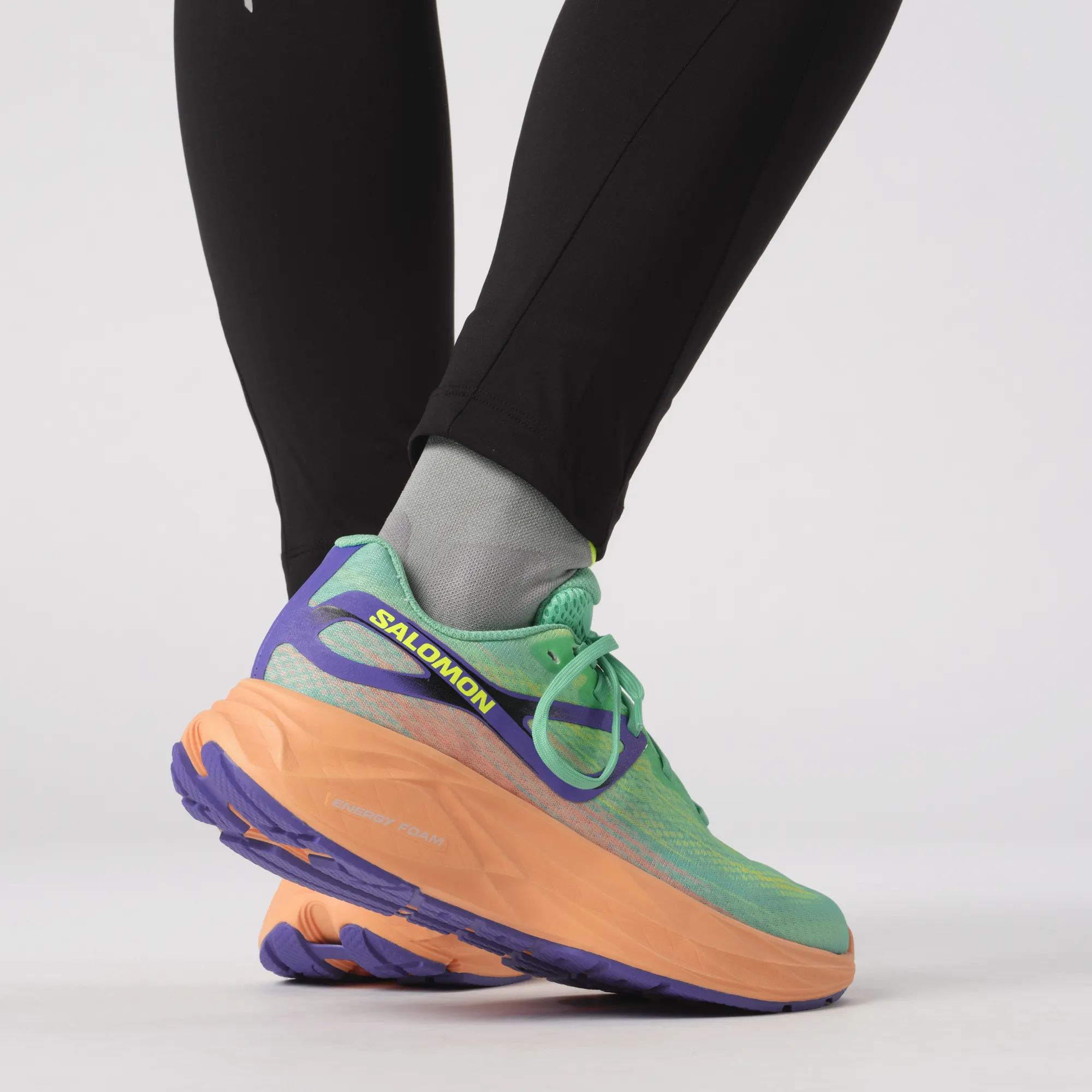 Salomon Women's Aero Glide in Cockatoo Cantaloupe Surf The Web