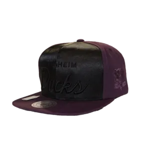 Satin Ducks Script Cap