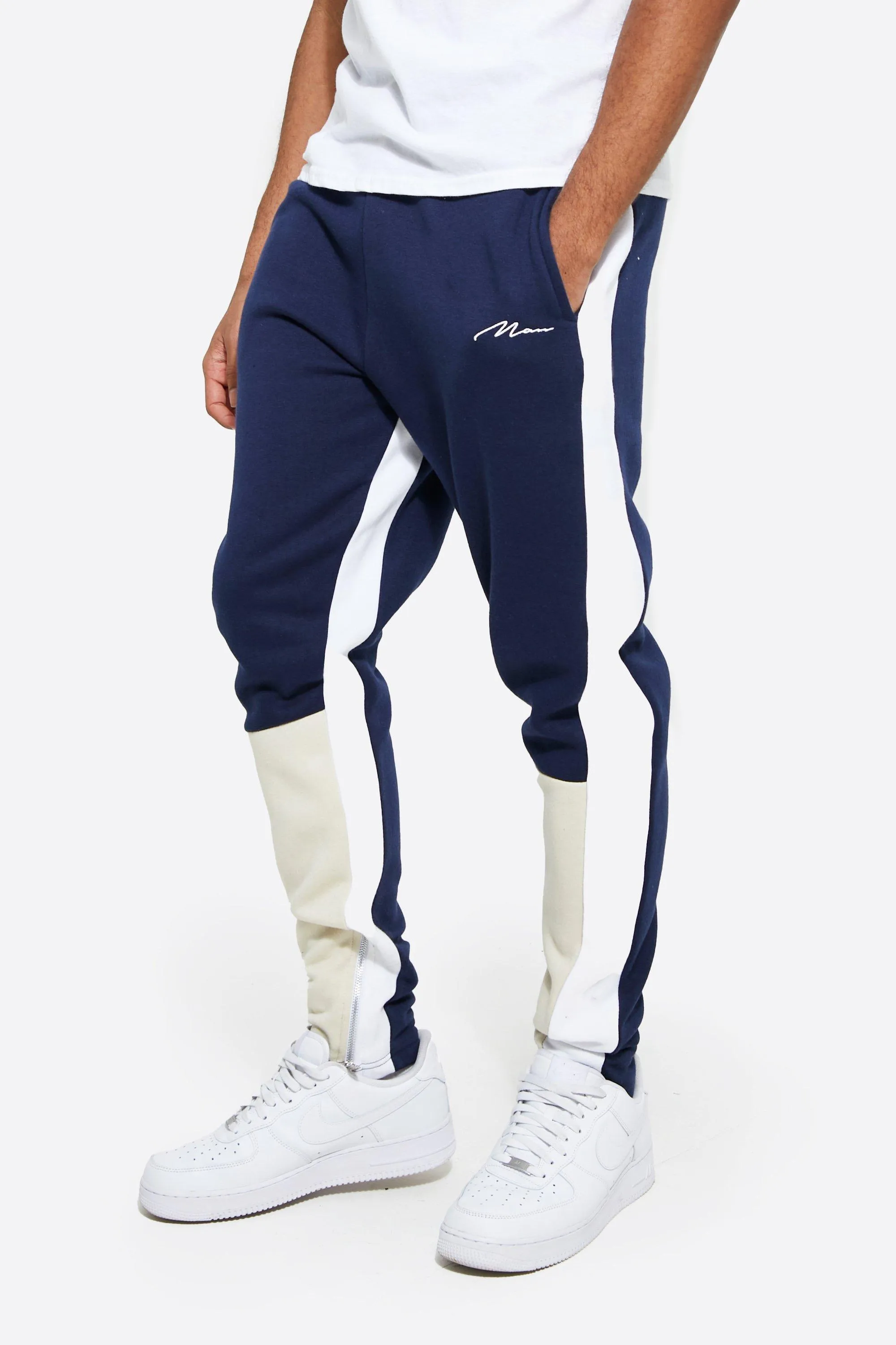 Skinny Fit Man Colour Block Joggers | boohooMAN UK