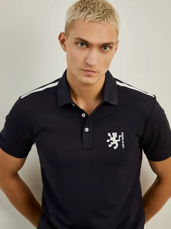 Slim fit polo with contrast stripe