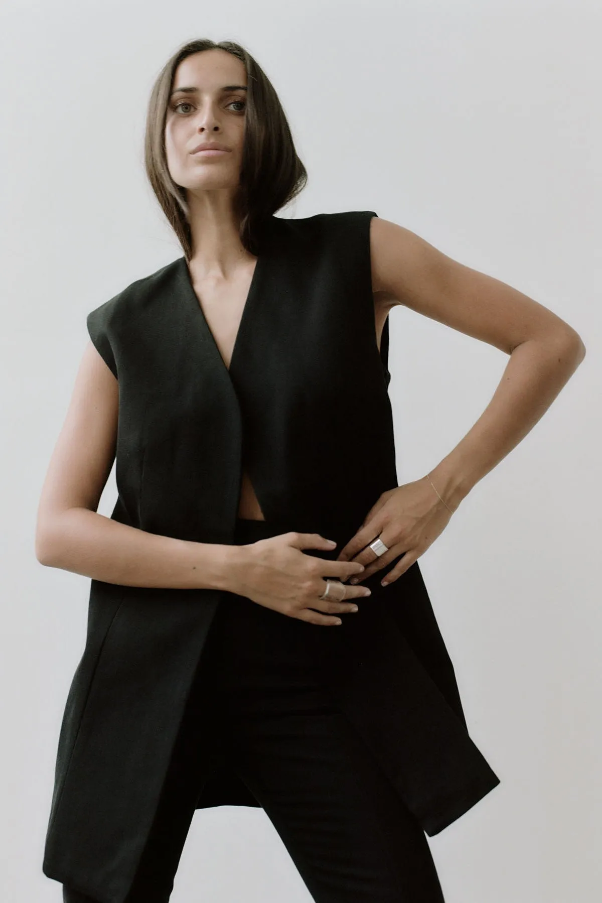 St Agni Oversized Vest - Black