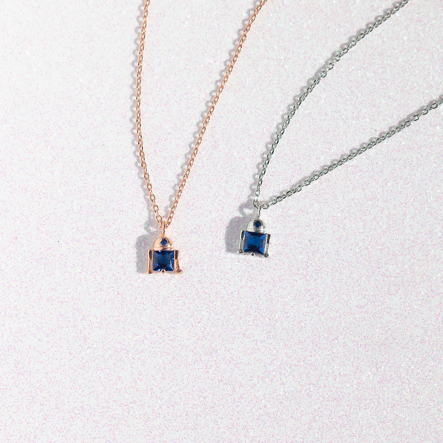 Star Wars R2-D2 Necklace