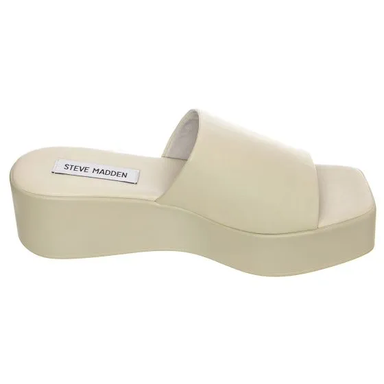 Steve Madden Womens Blurr Beige Fab Sandals