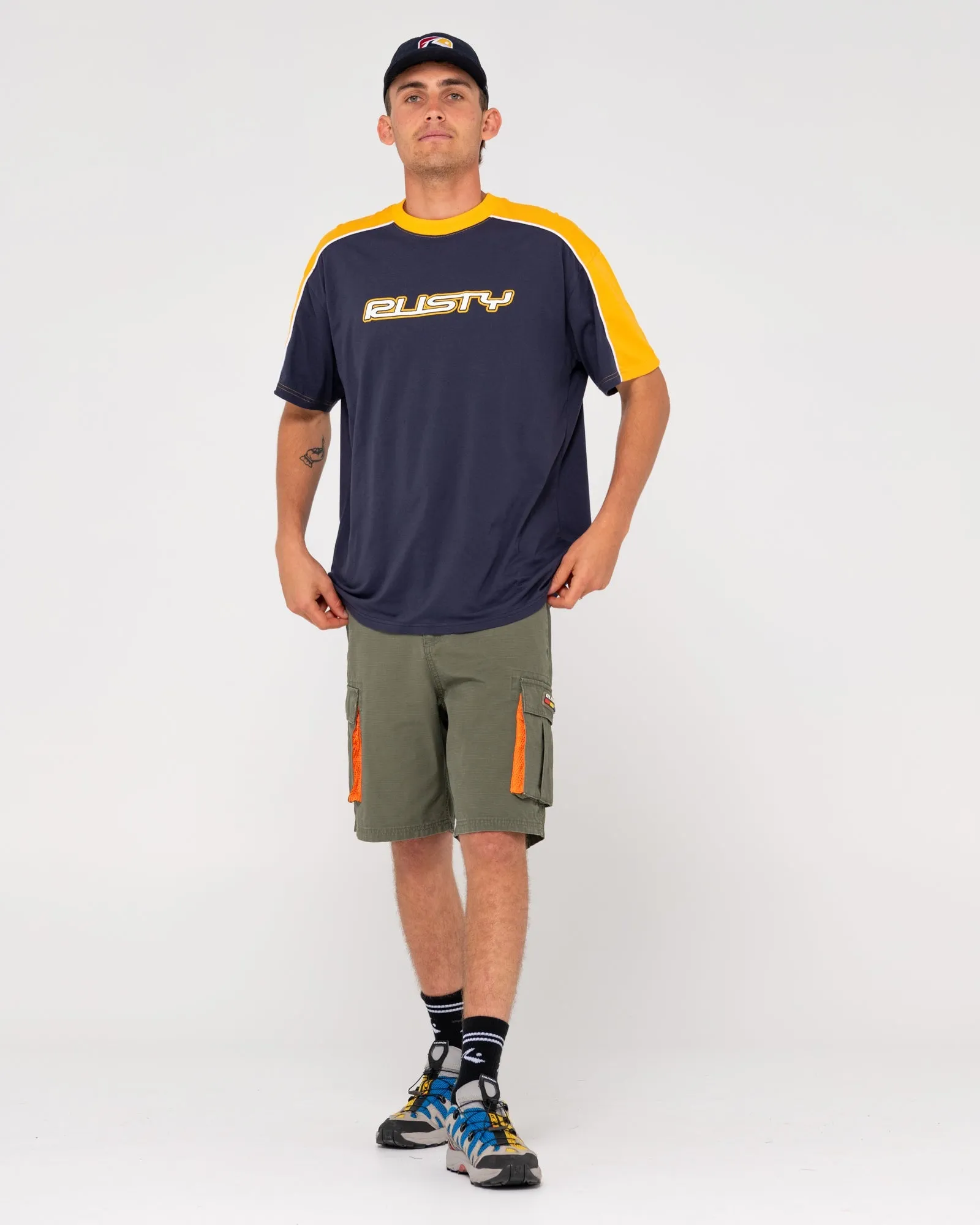 STRAIGHT SHOOTER SHORT SLEEVE