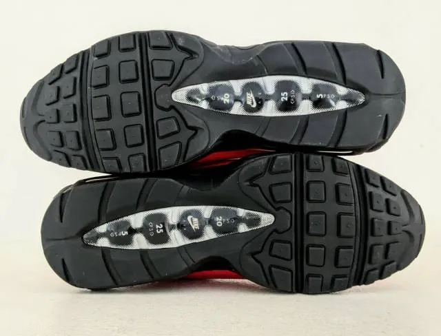 Supreme x Nike Air Max 95 Lux Gym Red