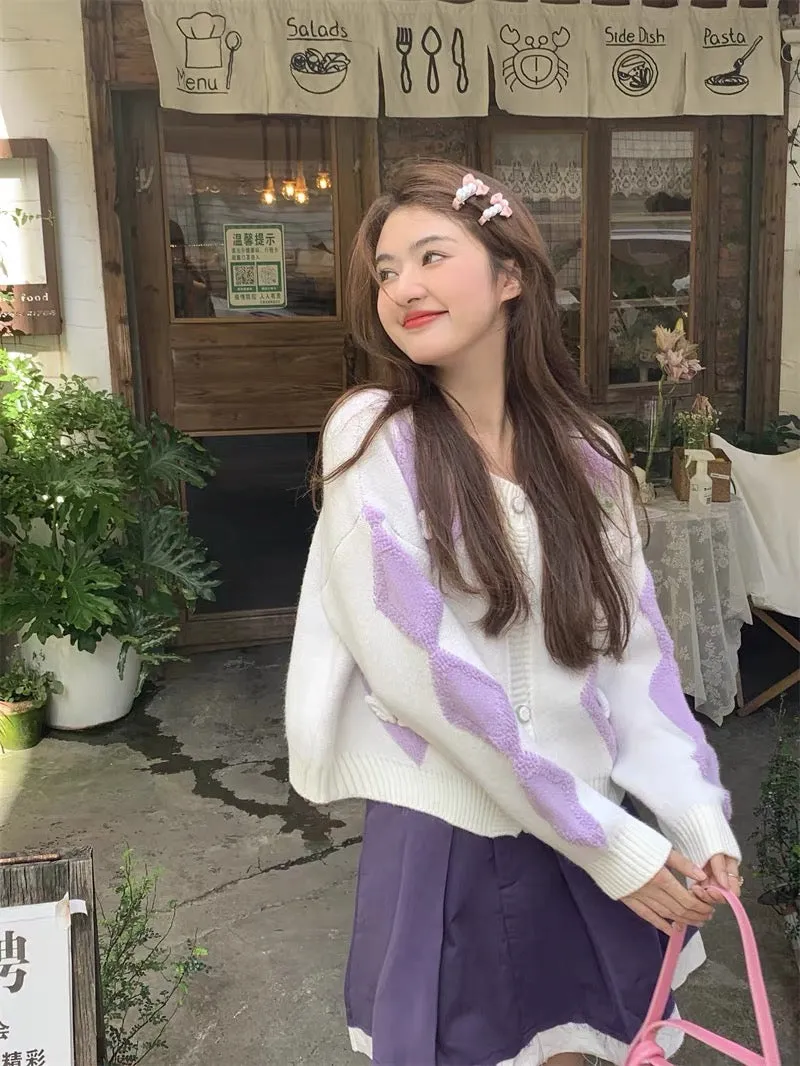 Sweet rhombus three-dimensional flower sweater jacket for women autumn 2023 new Korean style thickened loose short top trendy A2