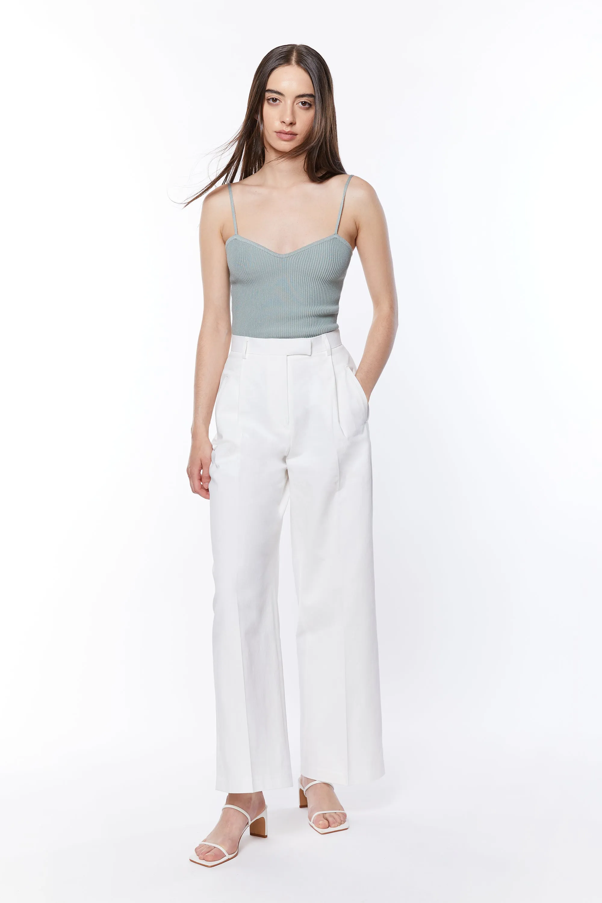 SWEETHEART NECK TANK