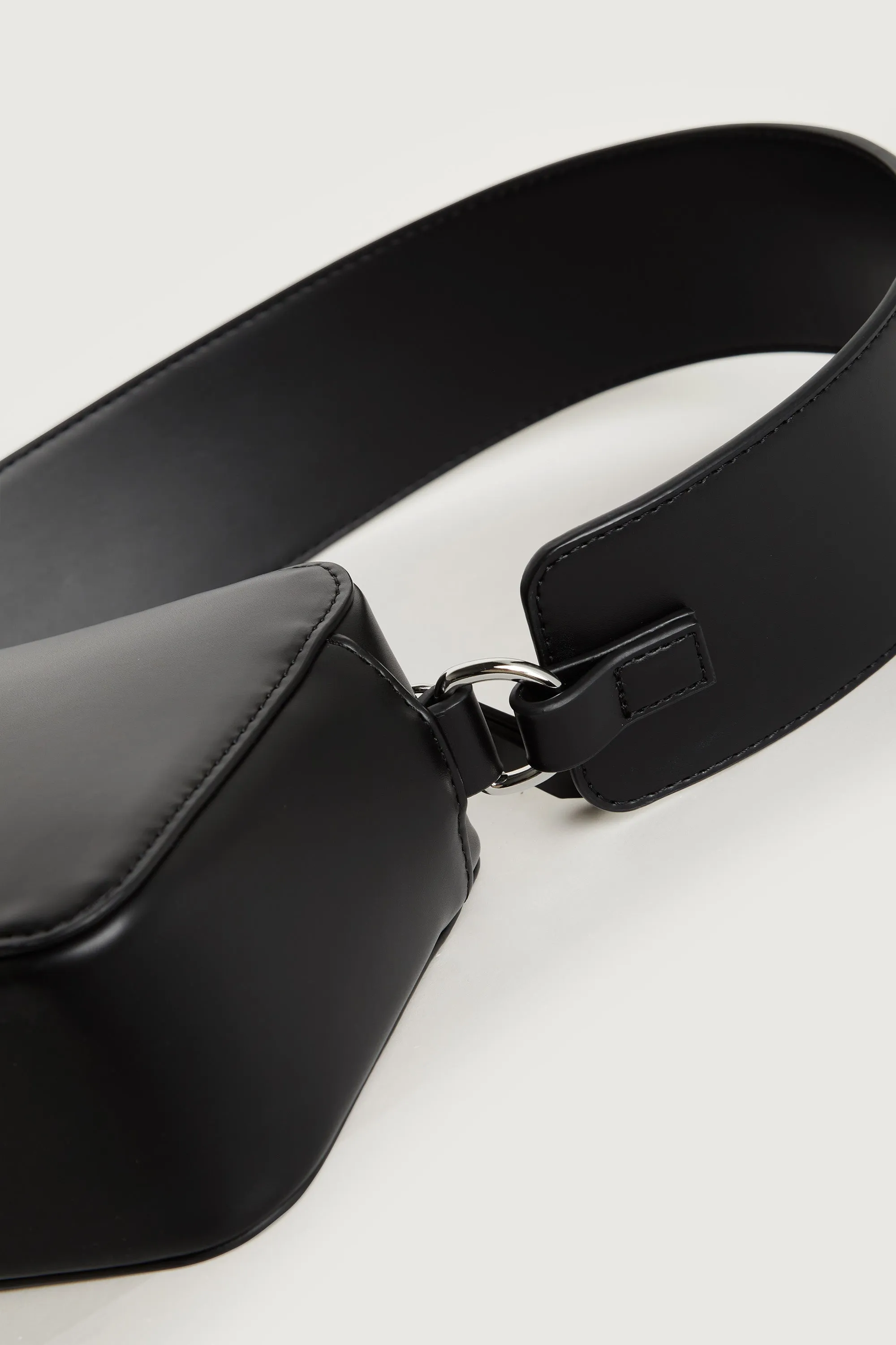 THICK STRAP BAG