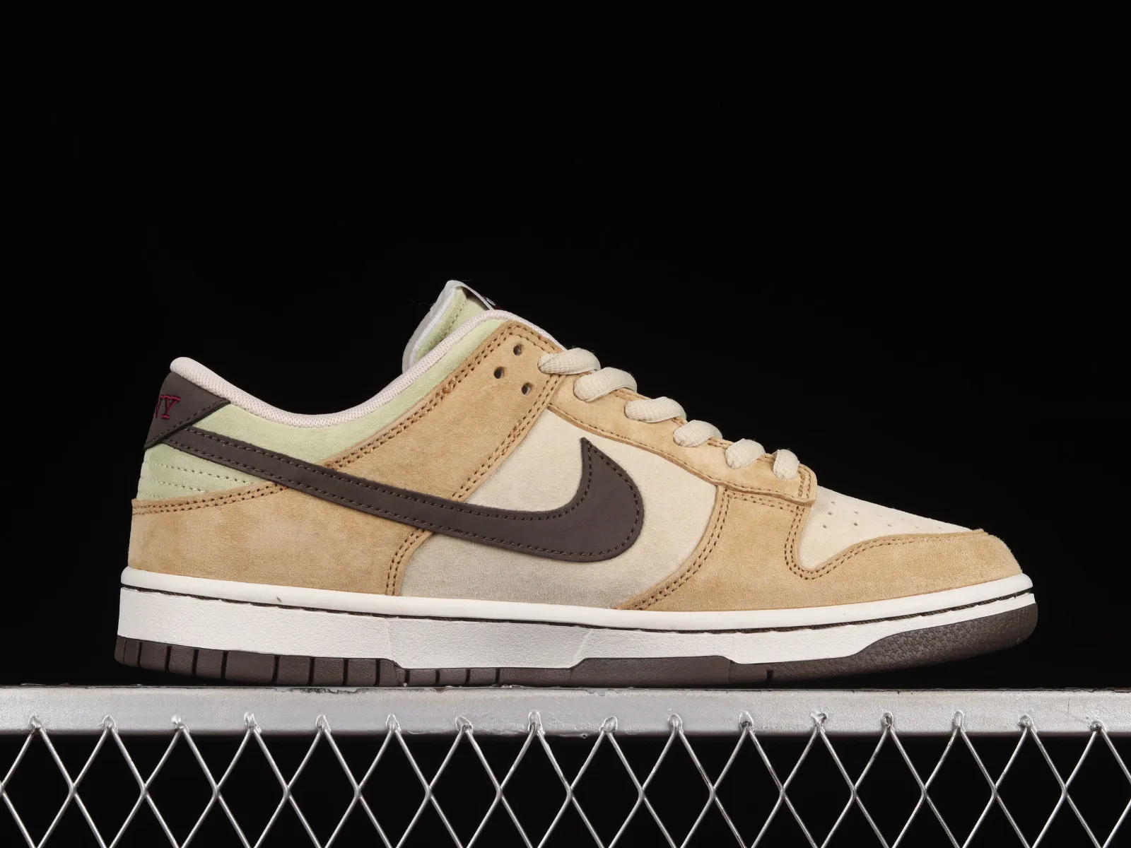 Travis Scott x Nike SB Dunk Low PlayStation Dark Brown Red CU1726-666
