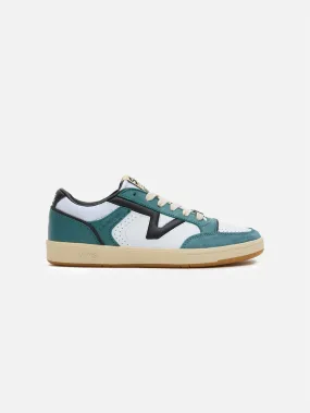 VANS UA Lowland CC JMP North Atlantic