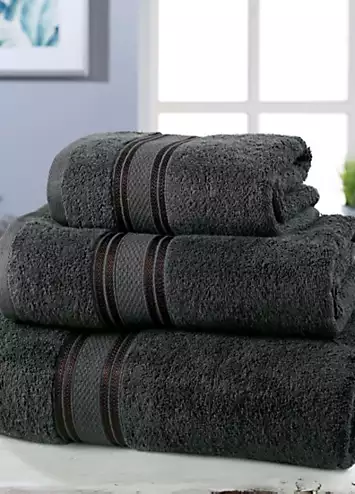 Vantona Home Plain Dye Towels | Kaleidoscope