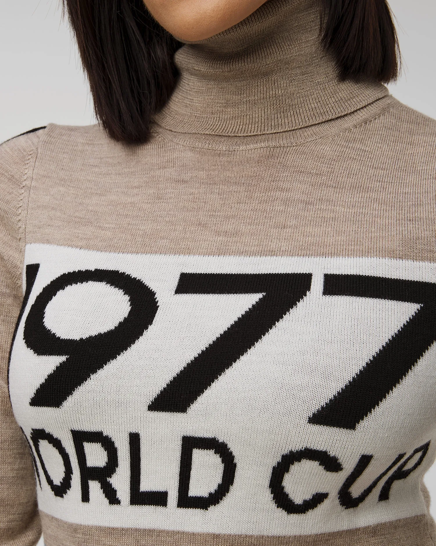Women’s beige wool turtleneck We Norwegians WorldCup 1759-2