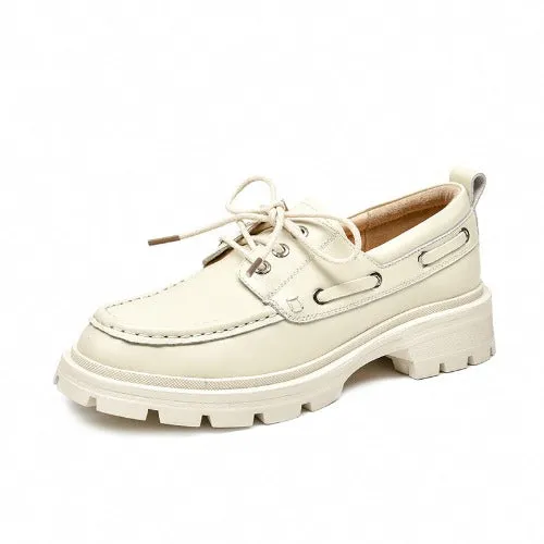 Women's shoes made of genuine leather on a platform