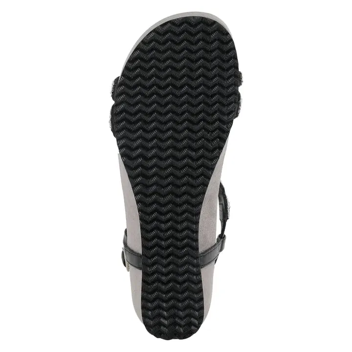 Women's Spring Step Azura Stunnin T-Strap Sandals